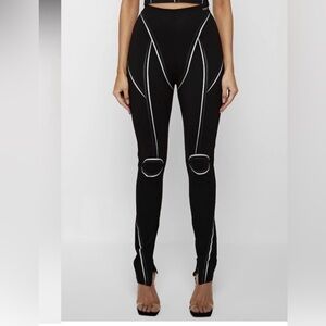 Maniere De Voir Black Skinny Pants with White Contrast Piping